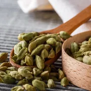 Herbata z kardamonem - najlepsze przepisy na aromatyczne napoje