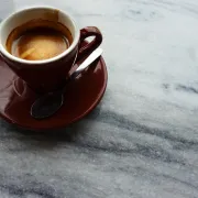 Zobacz nasze przepisy na poprawne espresso