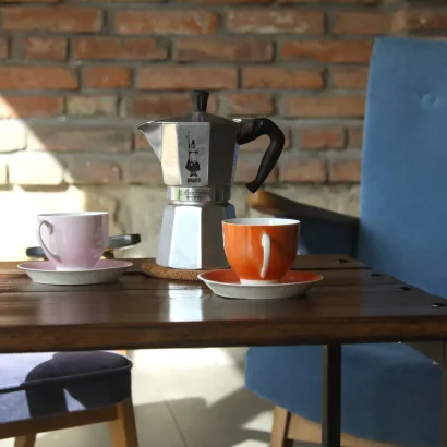 Bialetti Moka Express kawiarka aluminiowa na gaz pojemność 3 tz / 130 ml kolor srebrny - zdjęcie 3
